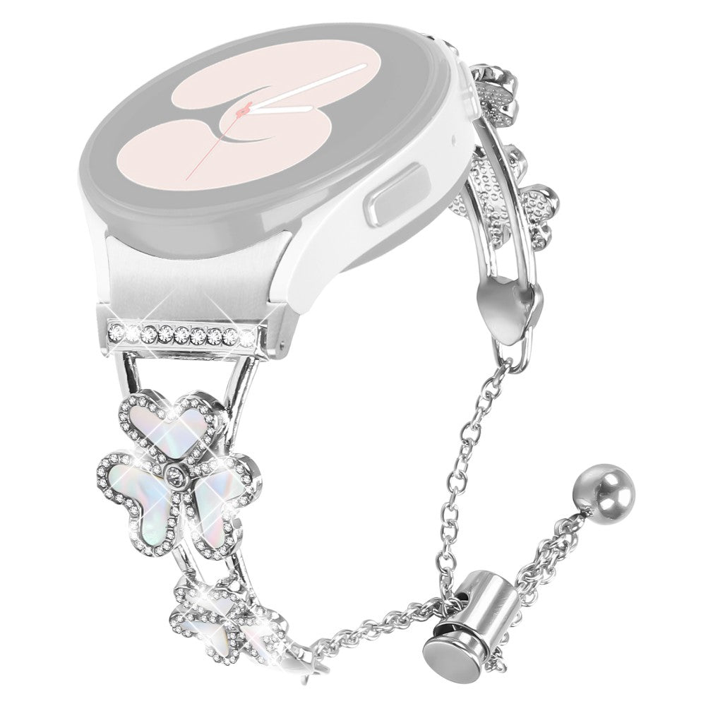 Metal Band with Connector Samsung Galaxy Watch7 44 / 40mm Classic Heart Clover Decor Watch Strap - Silver#serie_1