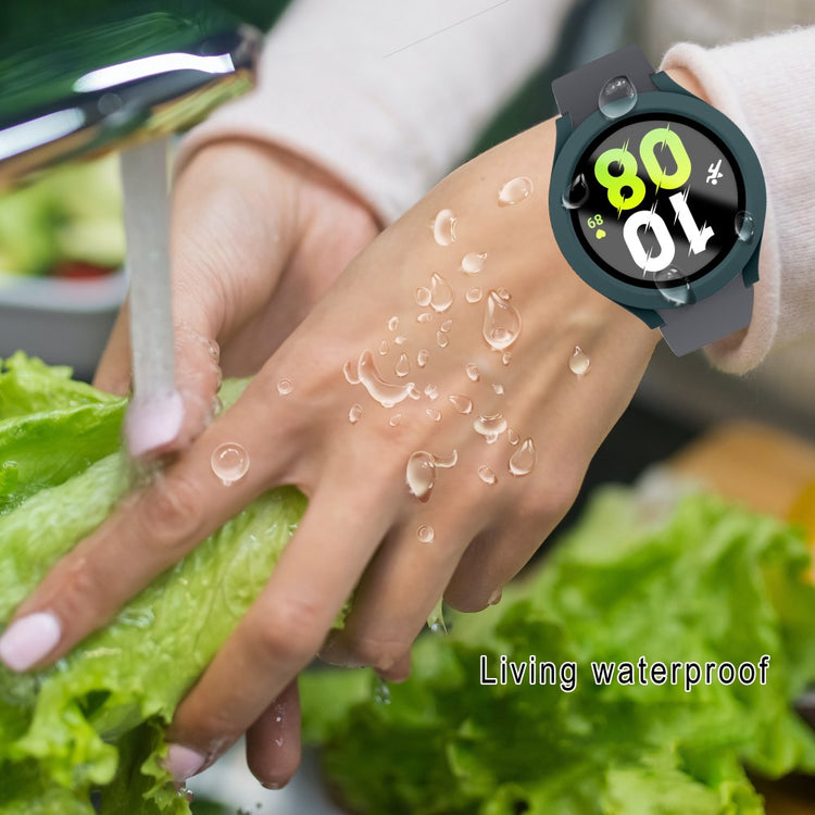 Mega Flot Samsung Galaxy Watch 5 (44mm) / Samsung Galaxy Watch 4 (44mm) Cover med Skærmbeskytter i Plastik og Hærdet Glas - Grøn#serie_7